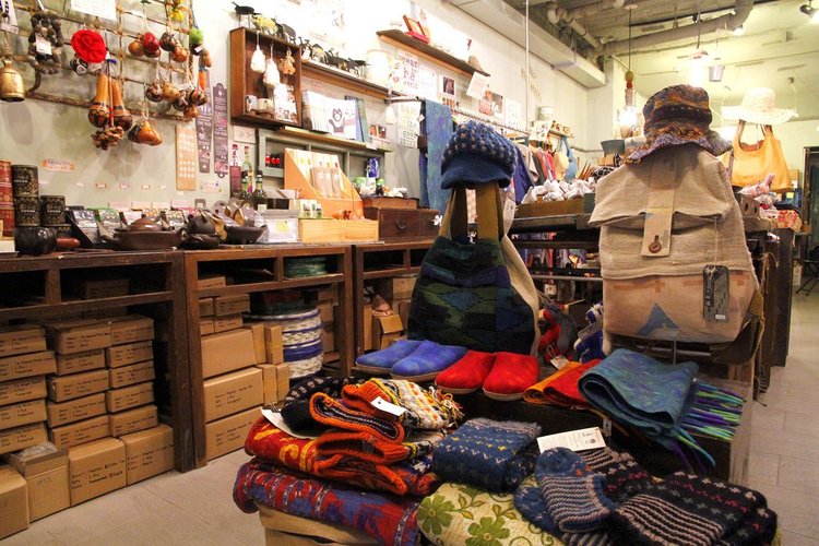 iCHEF-twine-learn-international-trade-to-papularize-fair-trade-stock-reserve-clothes-4.jpg